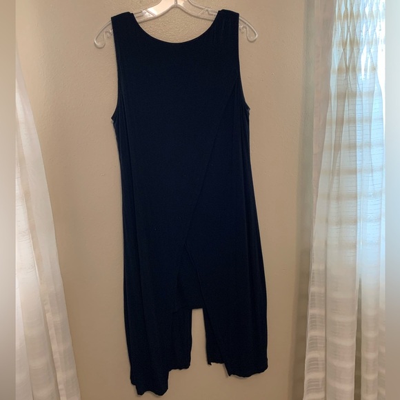 Cabi Women's Beyond the Tee Convertible Tank Size Medium Black - Picture 4 of 5